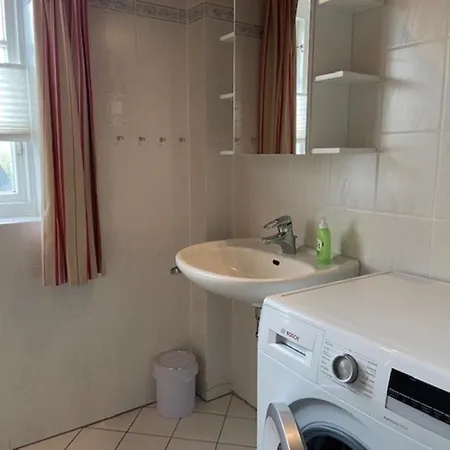 Strandstrasse 28, Haushaelfte Links Prázdninový dům *