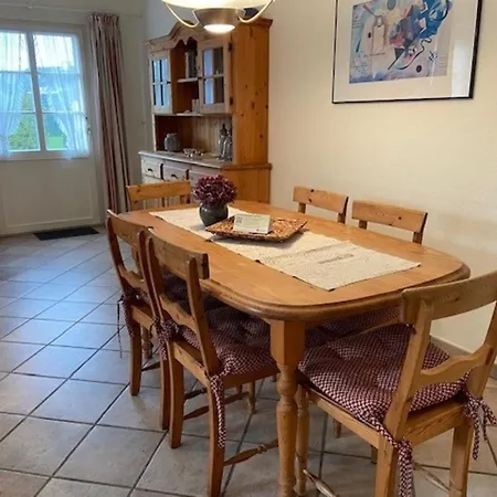 Strandstrasse 28, Haushaelfte Links Prázdninový dům Nieblum